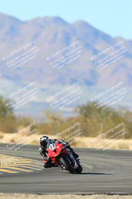 media/Jan-10-2025-CVMA Friday Practice (Fri) [[489e0da257]]/Group 1/Session 5 (Turn 7)/